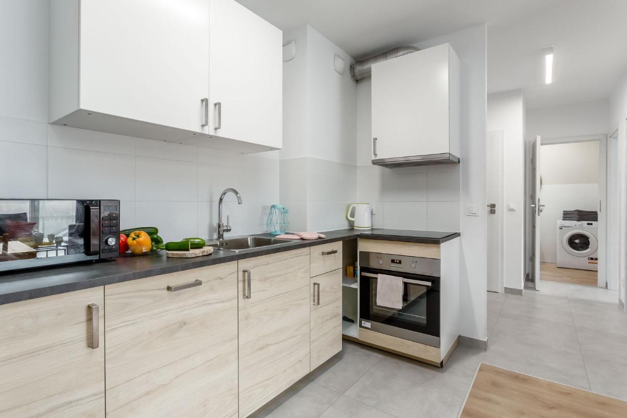 Chill Apartments Marywilska Warszawa Eksteriør bilde